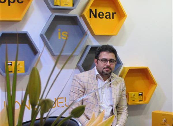 بازدید دکتر سید سعید میرحسینیان، مدیر تولید پژوهشکده گیاهان دارویی جهاد دانشگاهی